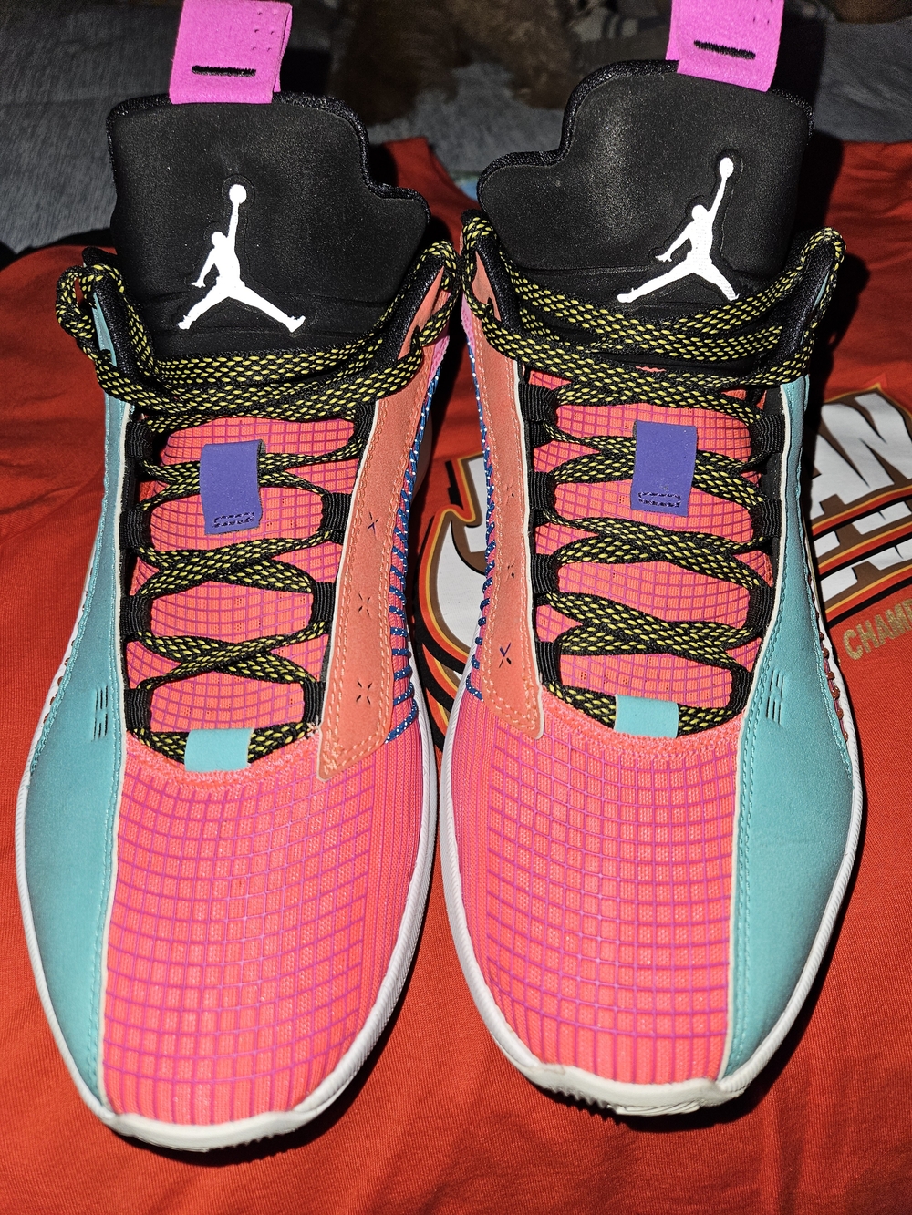 Jordan Men’s Basketball Shoes - Pink/Teal